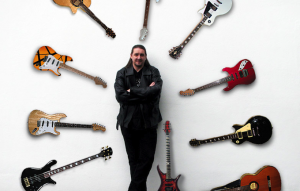 Read more about the article Guest solo on Raimund Burke’s new guitar album GET IT 2.0 – with Video!